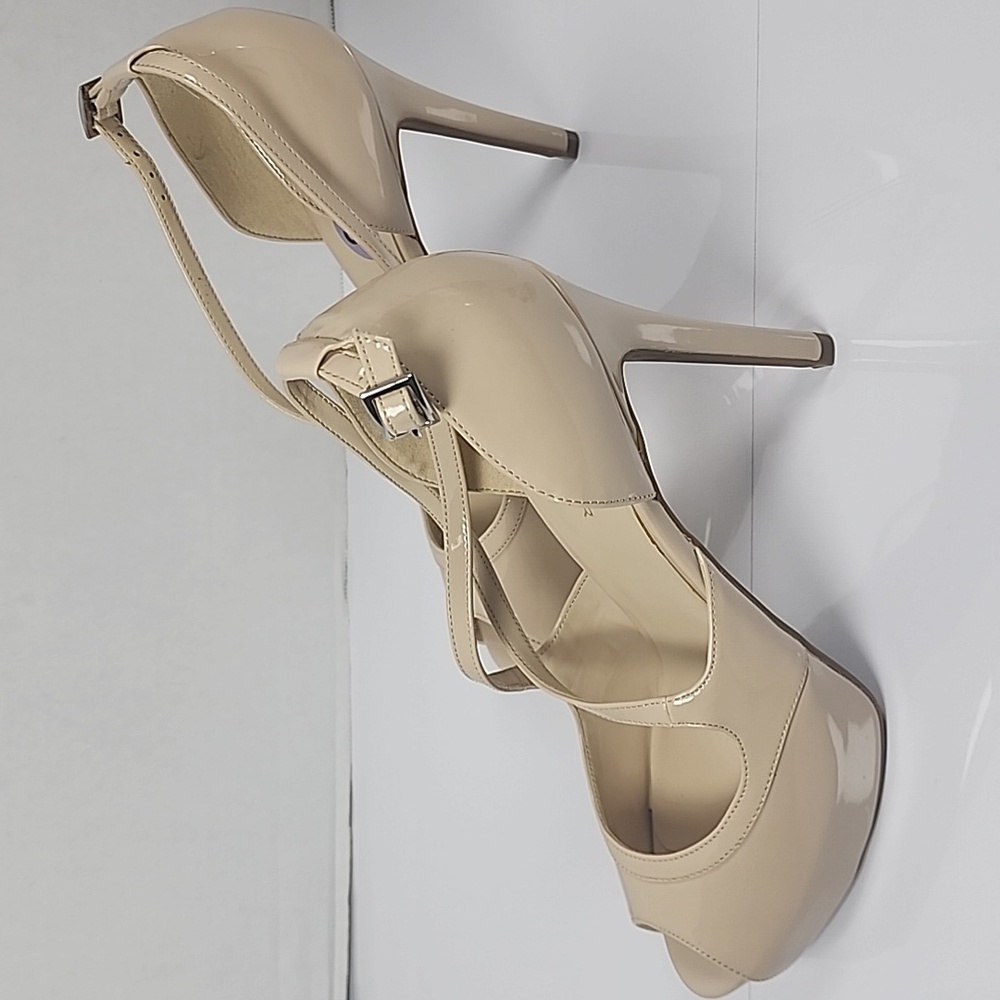 Marc Fisher Tan Beige Patent Leather Platform Strappy  Heels Size 8.5